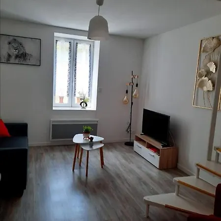 Logis En Duplex Apartment