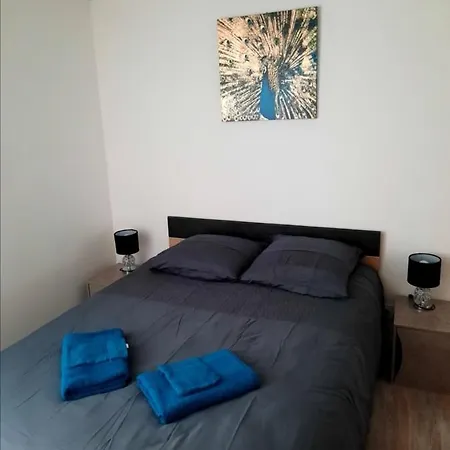 Logis En Duplex Apartment *