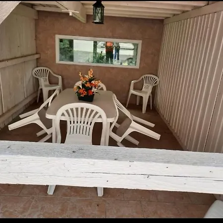Logis En Duplex Apartment